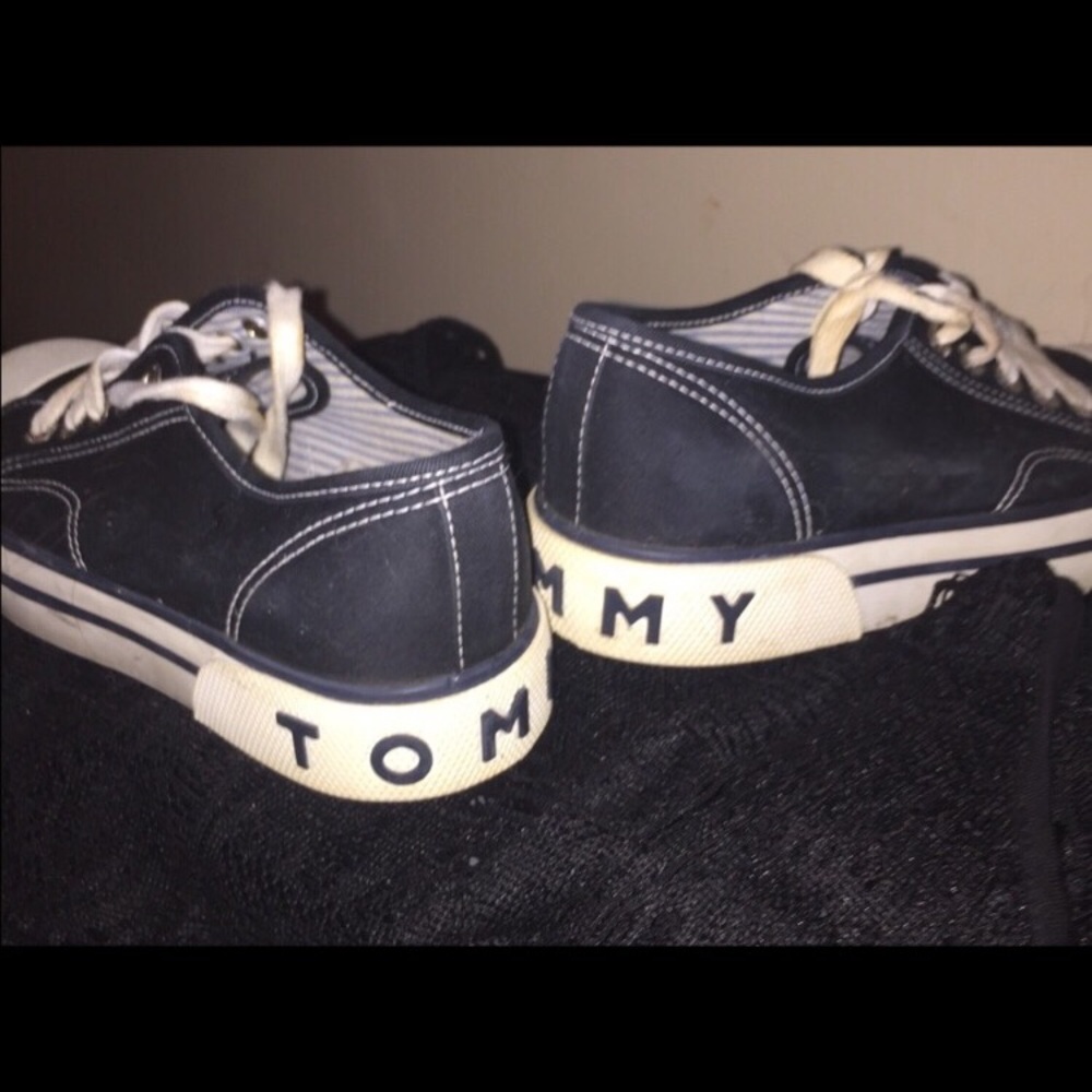 ❤️Vintage TOMMY HILFIGER Sneakers, Women’s Size 7 - Picture 3 of 4